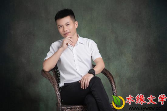 吴明月个人.jpg 吴明月个人.jpg