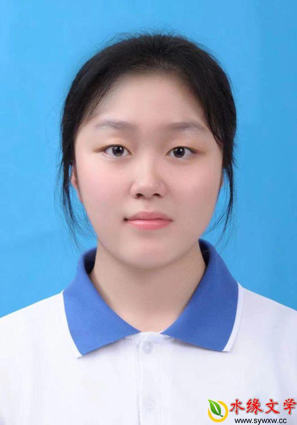 曹驿婷.jpg 曹驿婷.jpg