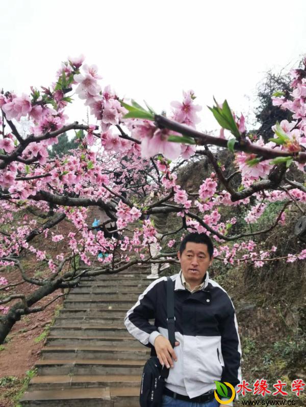 郭晓松.jpg
