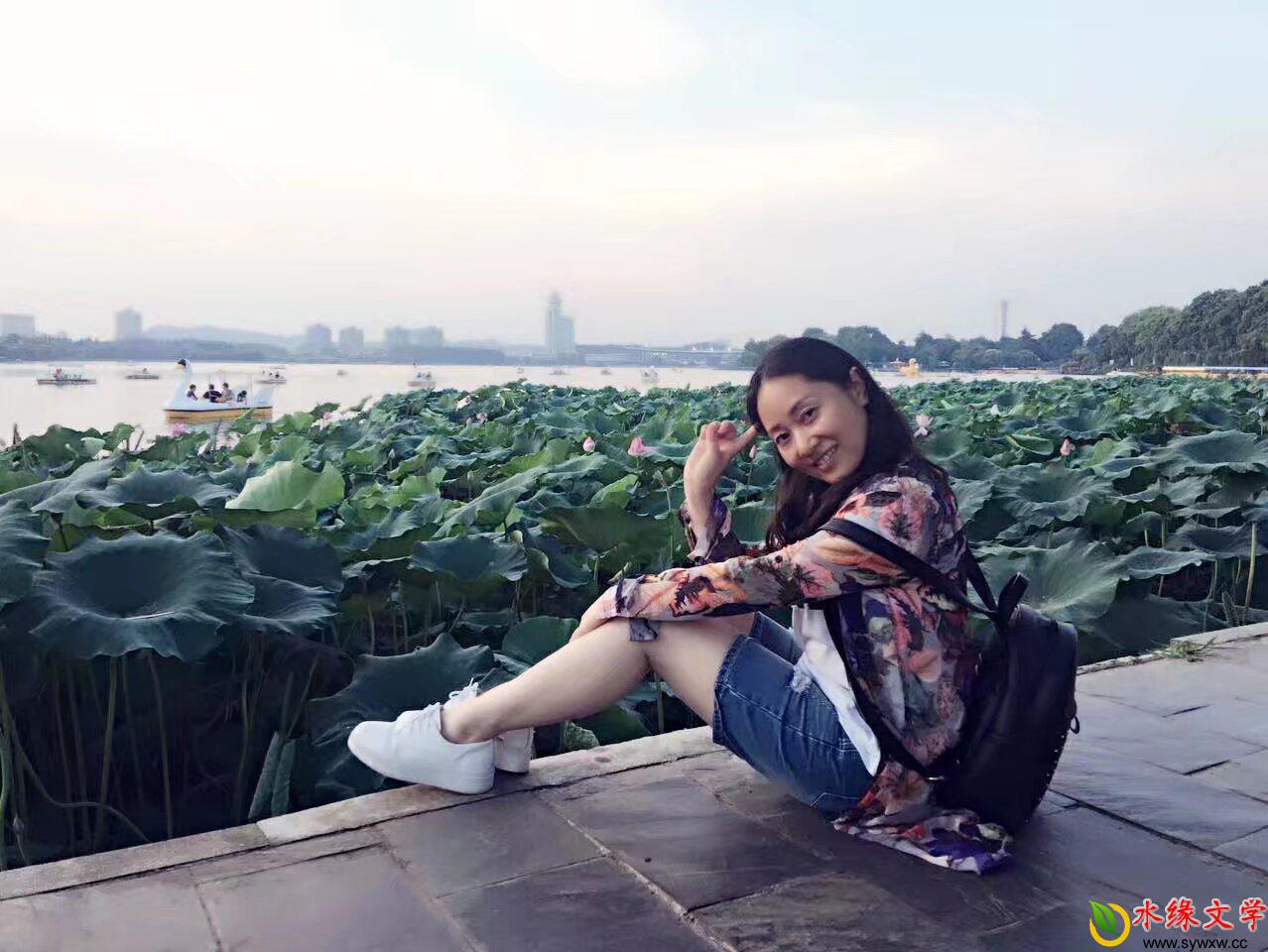 樊红丽.jpg 樊红丽.jpg